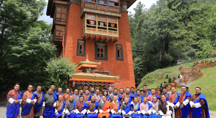 National Assembly Members visit Dechenphu Lhakhang to offer prayers